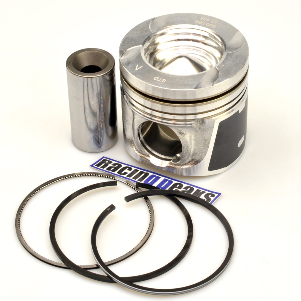 Piston set for Nissan Pathfinder Navara EX30d FX30d M30d QX70 3.0d V9X 2008-2015