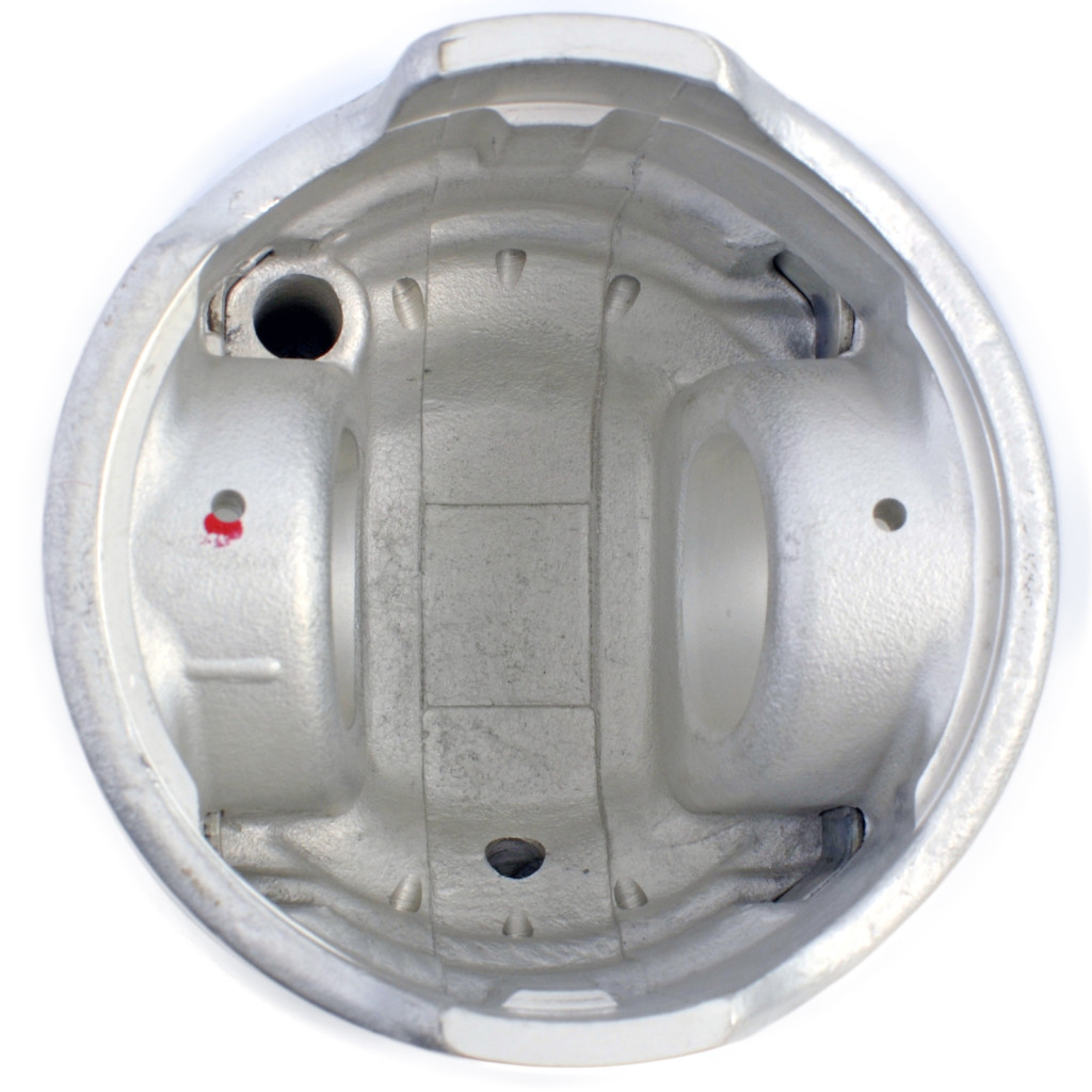 Piston set fits Toyota Hilux Land Cruiser 2.4 TD 1990-1998 2LT J70 LN130/165/170