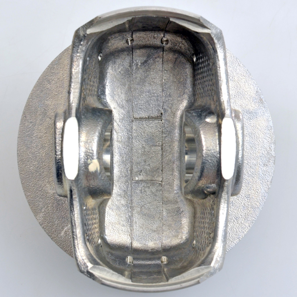 Piston set fits VW Jetta Polo Fabia Rapid Roomster 1.6 16v 2010-2016 CFNA CFNB