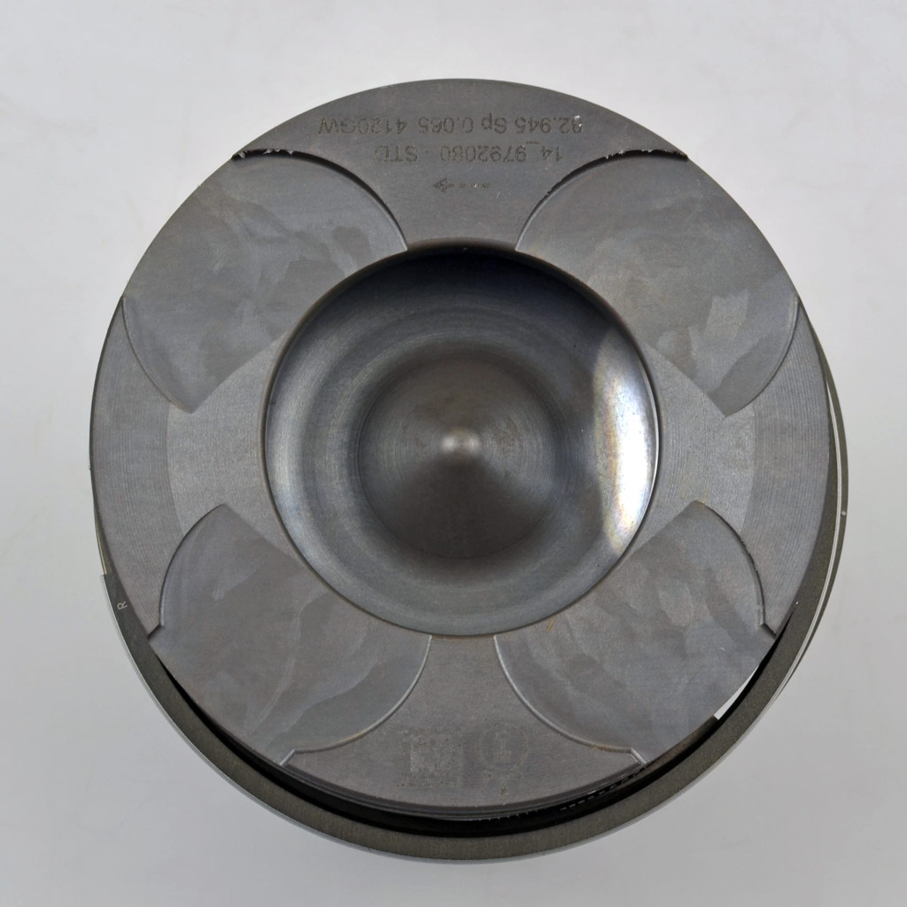 Piston set fits Jeep Grand Cherokee 3.0 CRD v6 EXF EXN 2011- 68147228AA