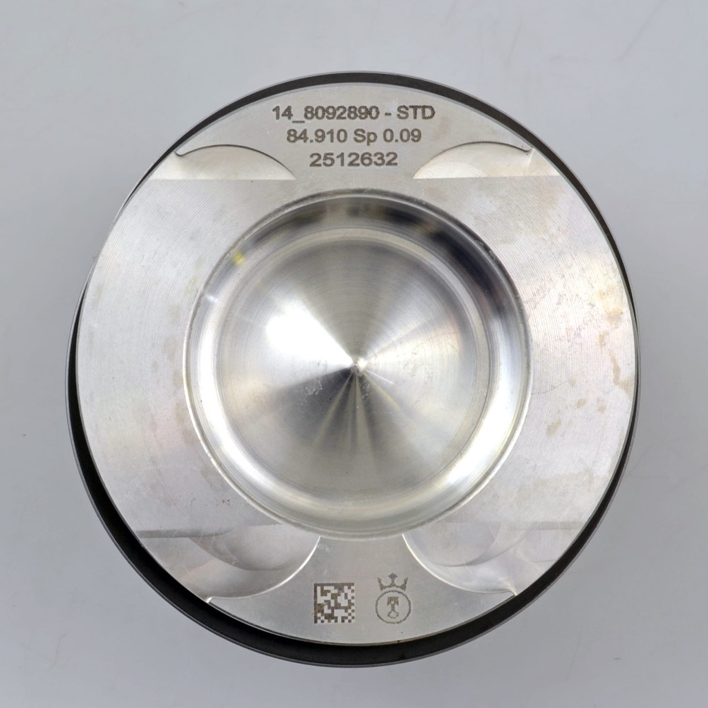 Piston set fits Nissan Interstar Primastar NV300 NV400 2.3 dCi 2011- M9T
