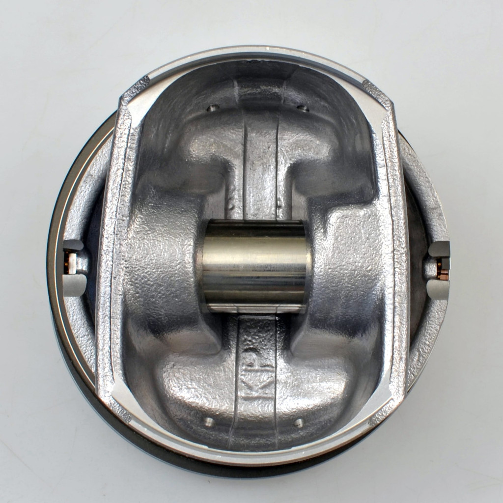 Piston set fits Citroen C3 C4 C5 DS3 DS4 Berlingo 1.6 VTi 2010- 5FK 5FS EP6C