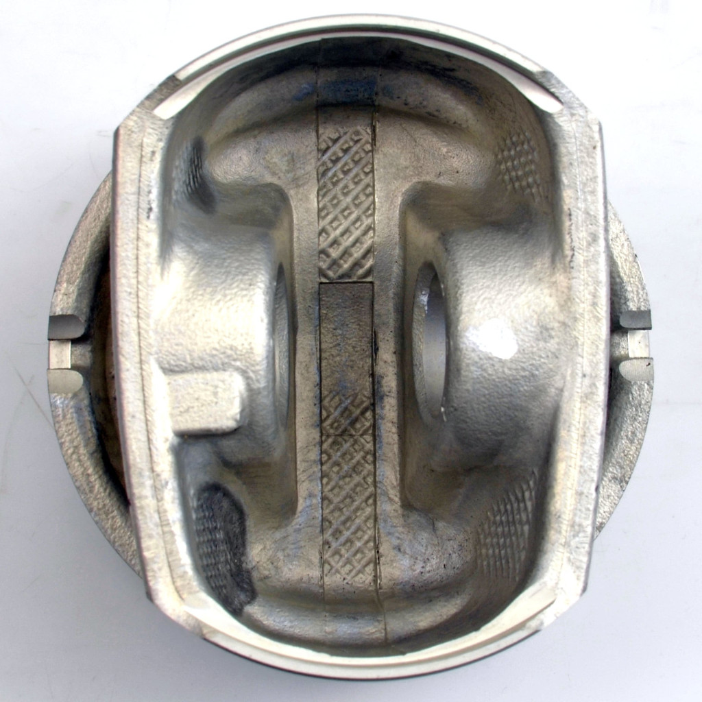 Piston set fits Peugeot 207 308 1.4 16v 2007-2013 8FP 8FS EP3 N12B14A