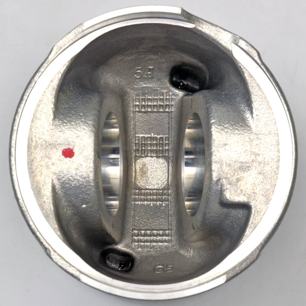 Piston set fits Renault Master Movano NV400 2.3 dCi 2010- M9T